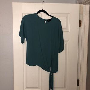 Short sleeve top